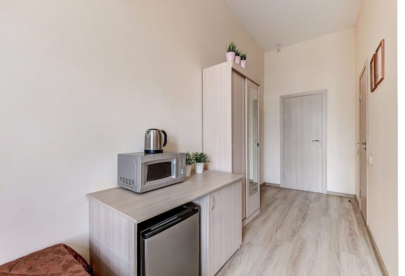 Superhostel On Nevskiy 95
