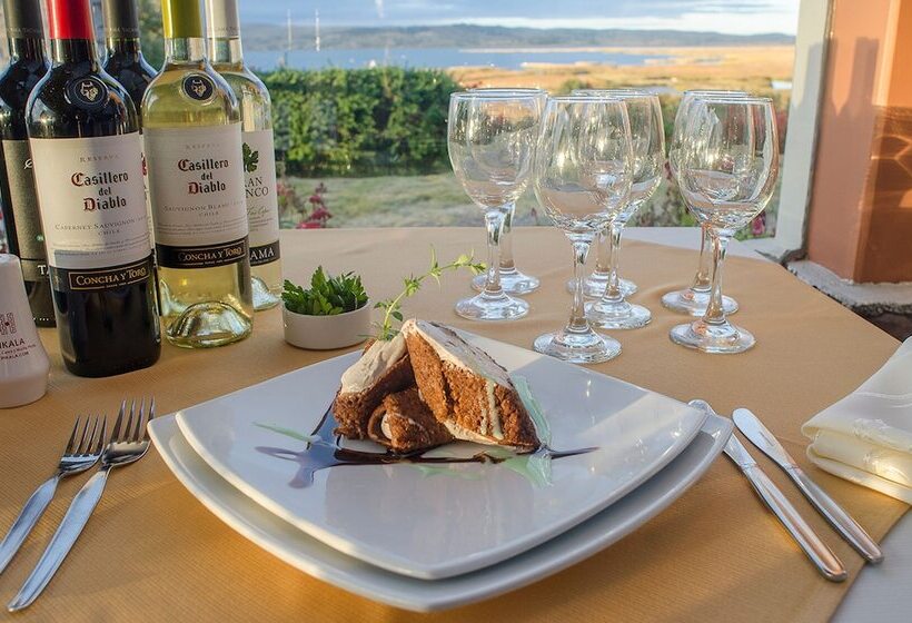 هتل Taypikala Lago