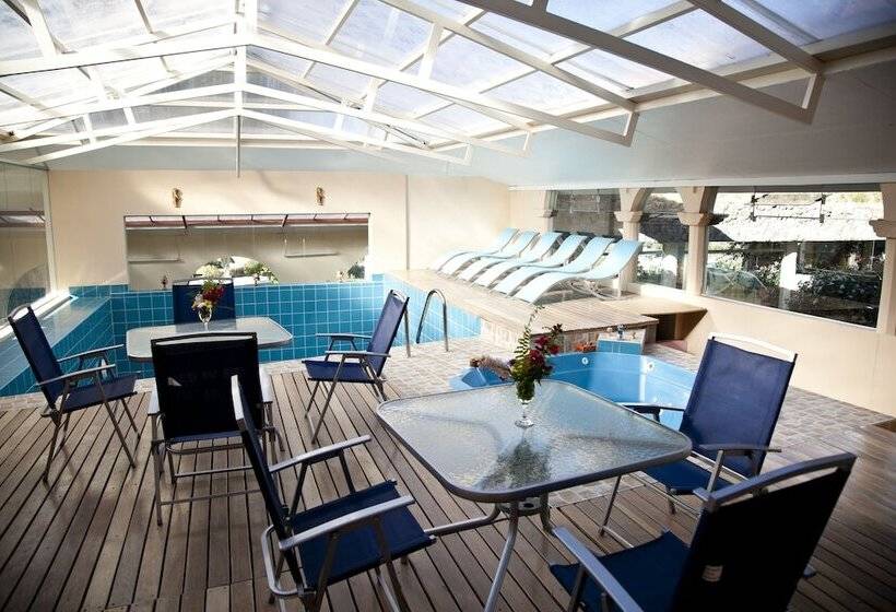 هتل Taypikala Lago