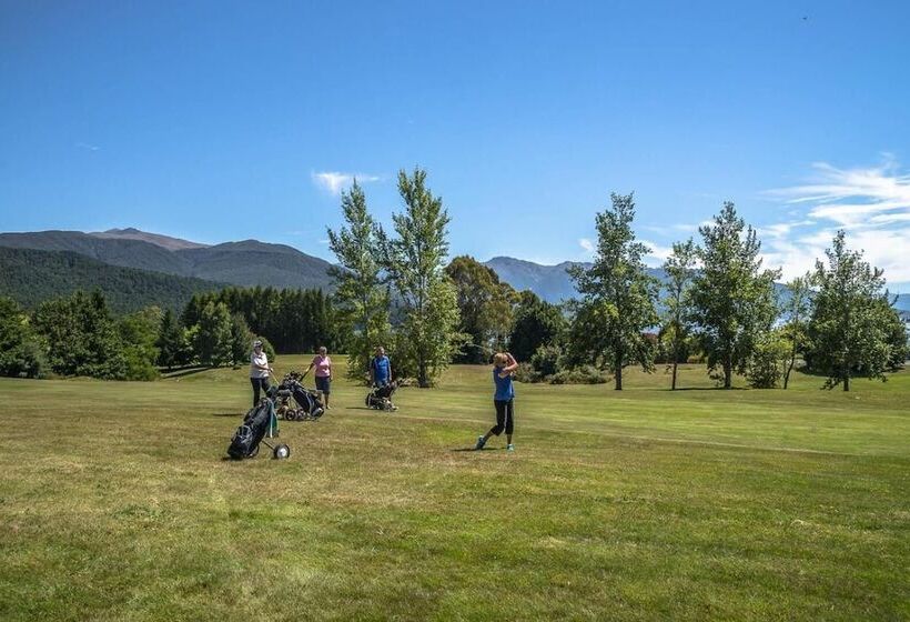Te Anau Lakeview Holiday Park & Motels