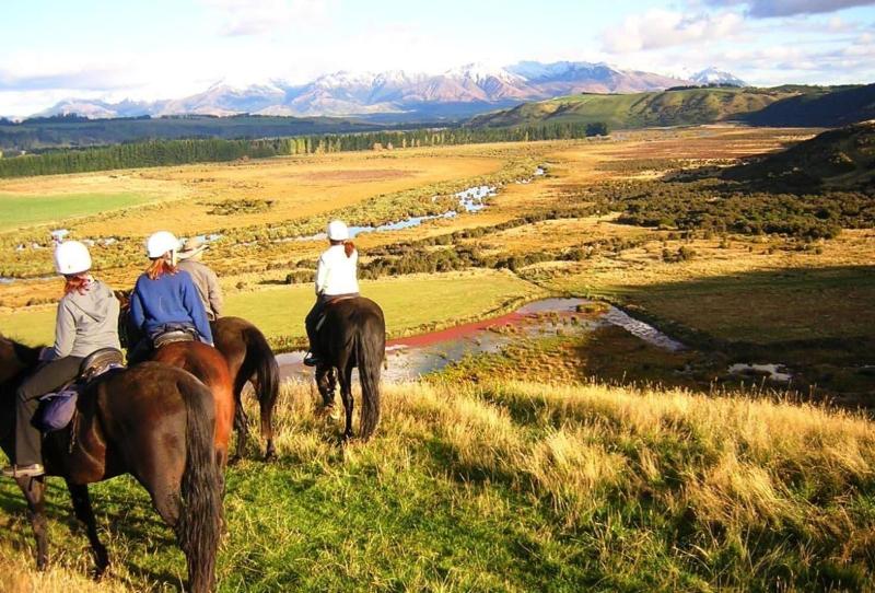 Te Anau Lakeview Holiday Park & Motels