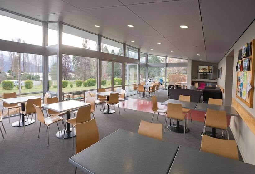 Te Anau Lakeview Holiday Park & Motels