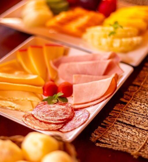 Общежитие Pousada Vila Sagui