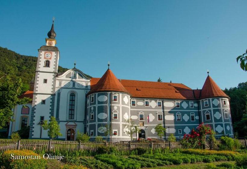 Apartments With Private Saunas & Wellness Gobi