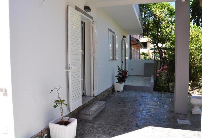 B&b Les Chambres Rooms & Suite