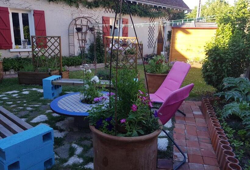 مبيت وإفطار 18 Châteaux Et Beauval Sur Un Rayon De 30 Km