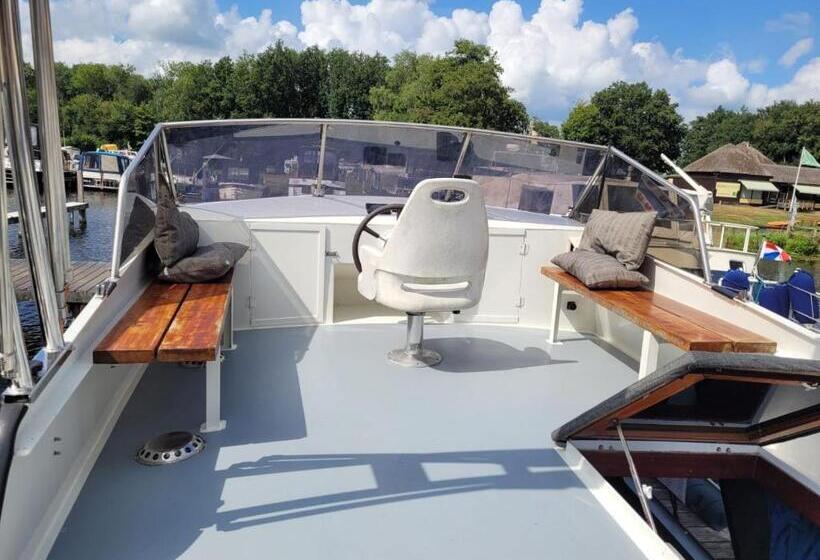 مبيت وإفطار Amsterdam Boat & Breakfast