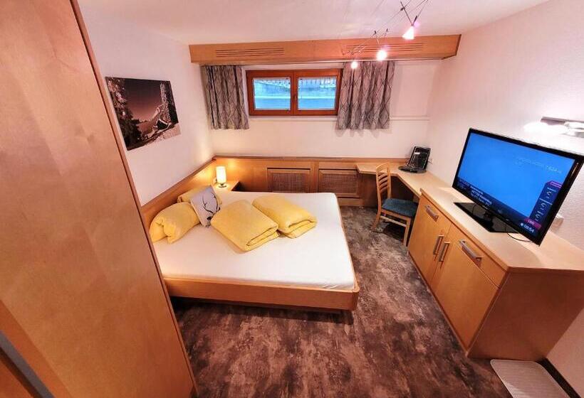 צימר Apart Garni Jägerheim