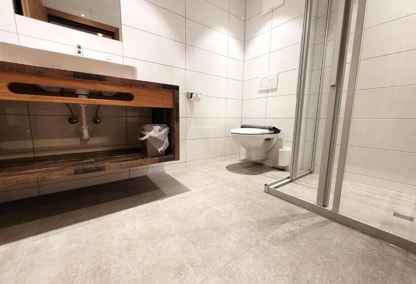 مبيت وإفطار Apart Garni Jägerheim