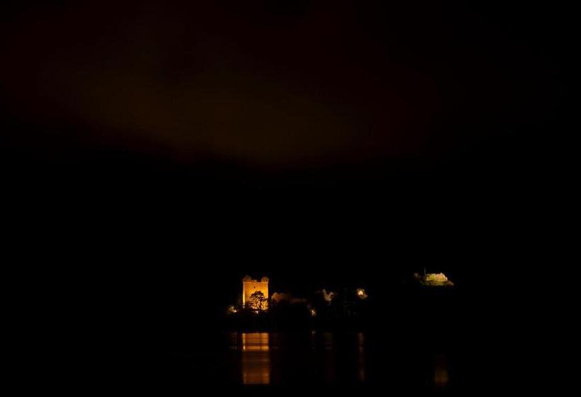 住宿加早餐 Averon House