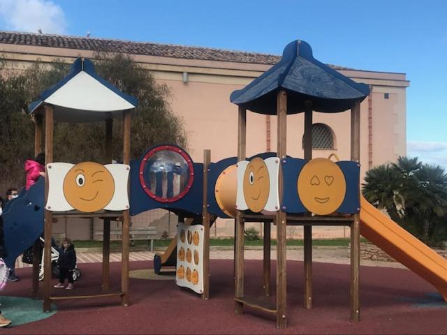 مبيت وإفطار By The Sea