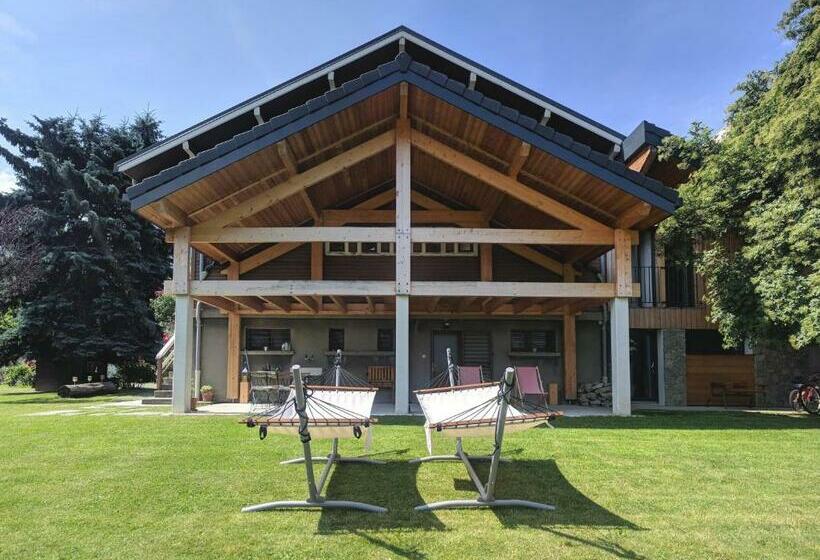 住宿加早餐  Chalet Les Cols   Chambres Avec Terrasse & Jardin   Proche De La Nouvelle Gare