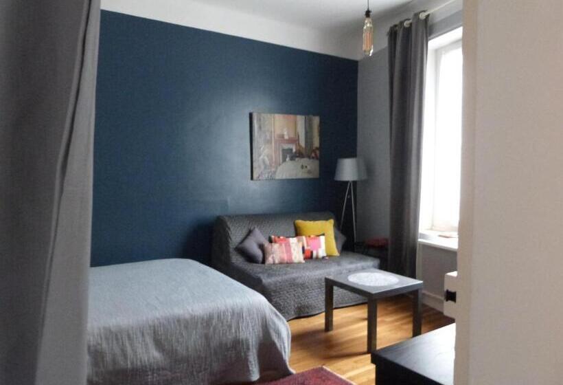 住宿加早餐  Chambre D Hôtes La Grotte De Voltaire