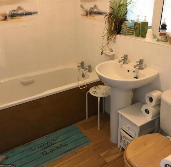 住宿加早餐 Cove Cott