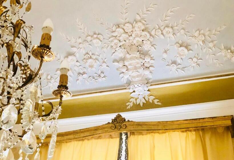 مبيت وإفطار Dimora Umberto