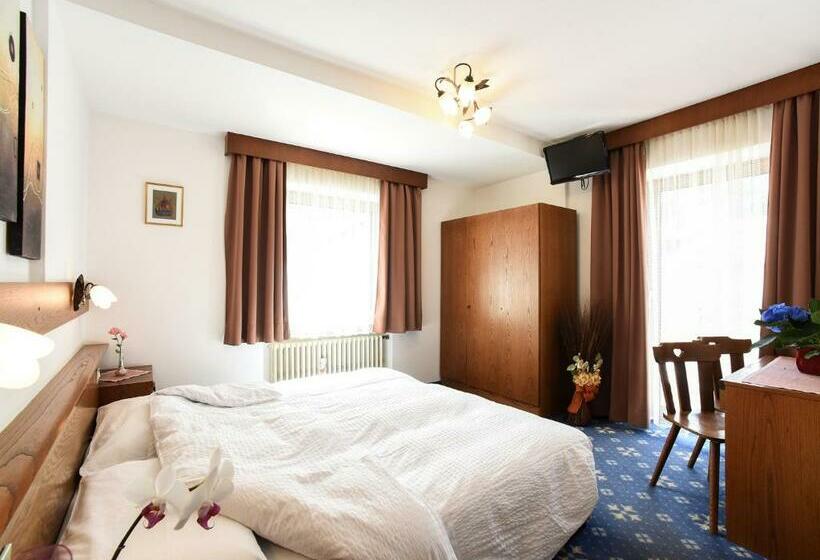 Bed and Breakfast Garní Emma