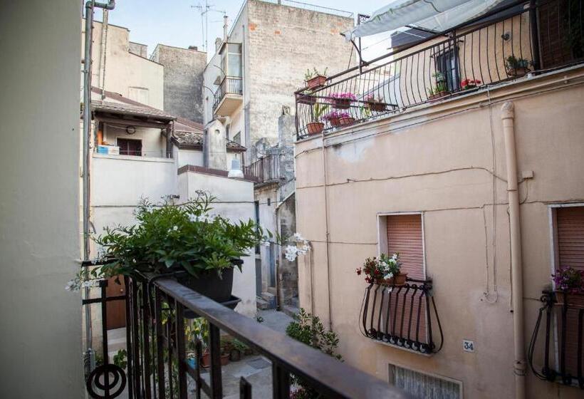 住宿加早餐  Il Paradiso A Claustro Inferno