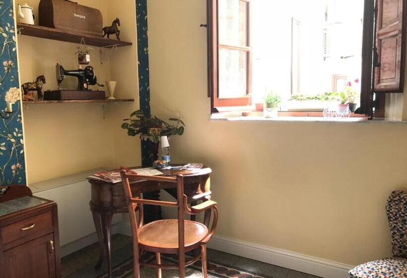 Bed and Breakfast Jacaranda