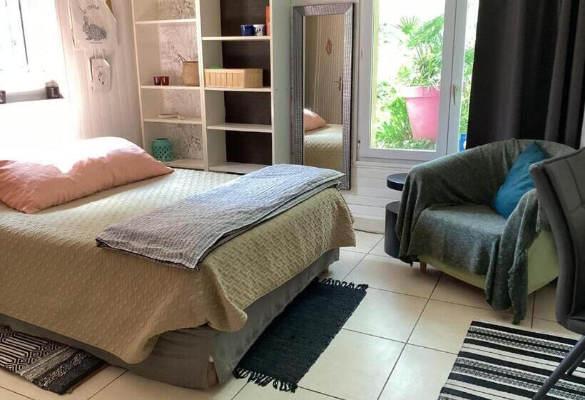 مبيت وإفطار Maisonnette Nantes