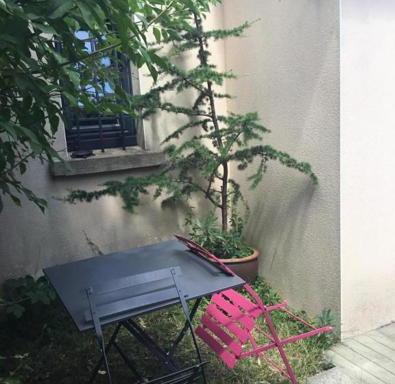 مبيت وإفطار Maisonnette Nantes