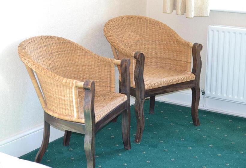 Bed and Breakfast Nettleton Country House