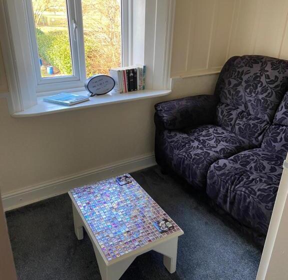 Bed and Breakfast Nettleton Country House