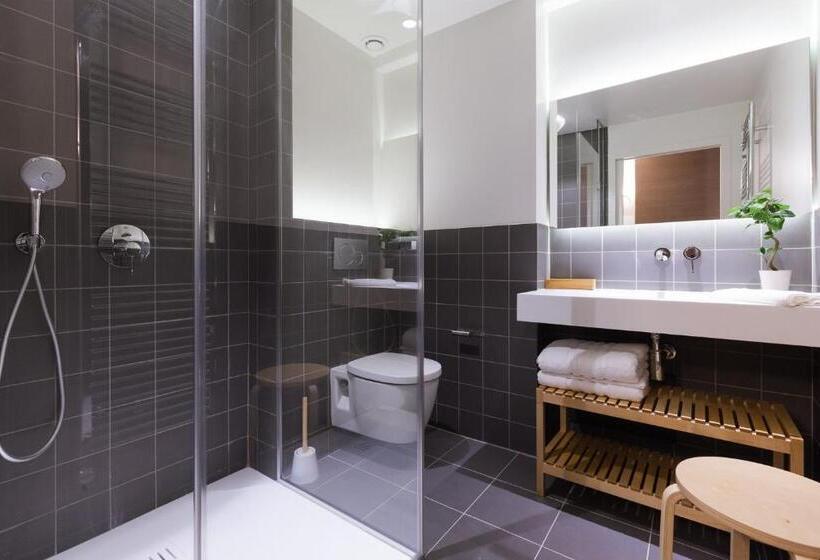 تختخواب و صبحانه Studio Luxe Hyper Centre Piscine