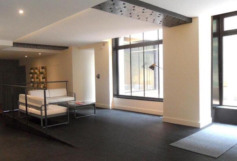 تختخواب و صبحانه Studio Luxe Hyper Centre Piscine