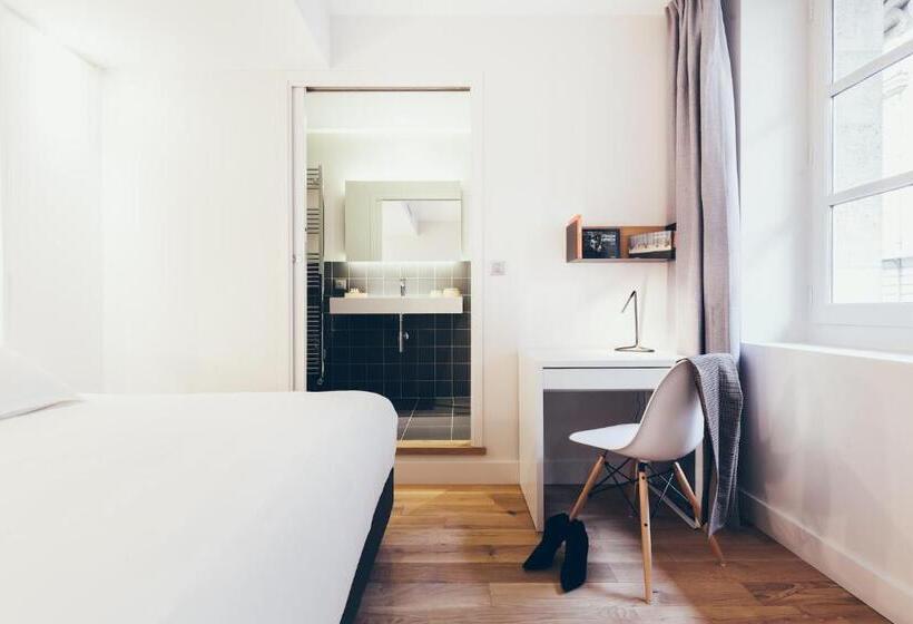 تختخواب و صبحانه T3 Luxe Hyper Centre