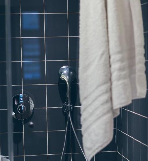 تختخواب و صبحانه T3 Luxe Hyper Centre