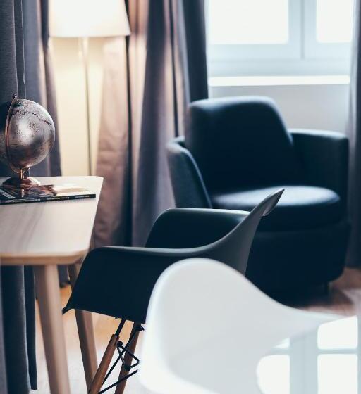 تختخواب و صبحانه T3 Luxe Hyper Centre