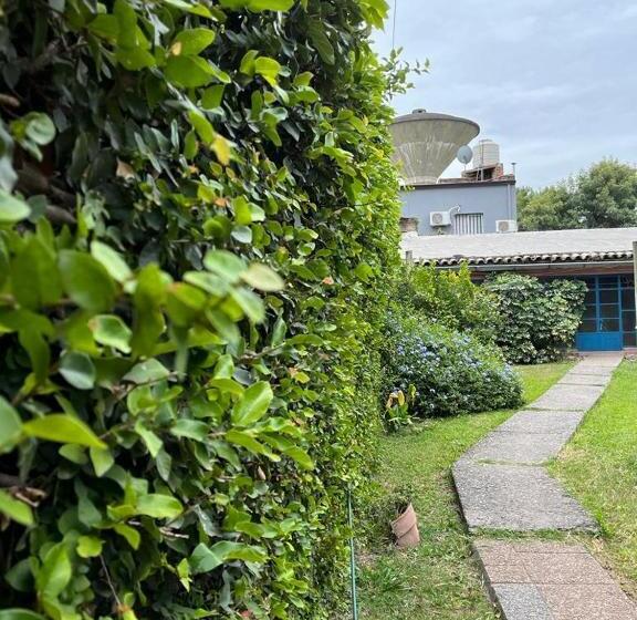 Casa De Huéspedes La Escondida