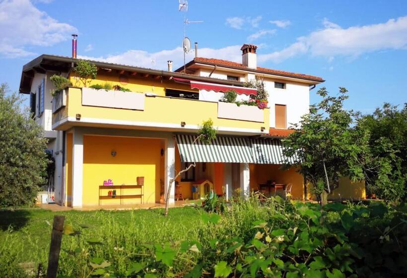 בית מלון כפרי Agriturismo Franciacorta