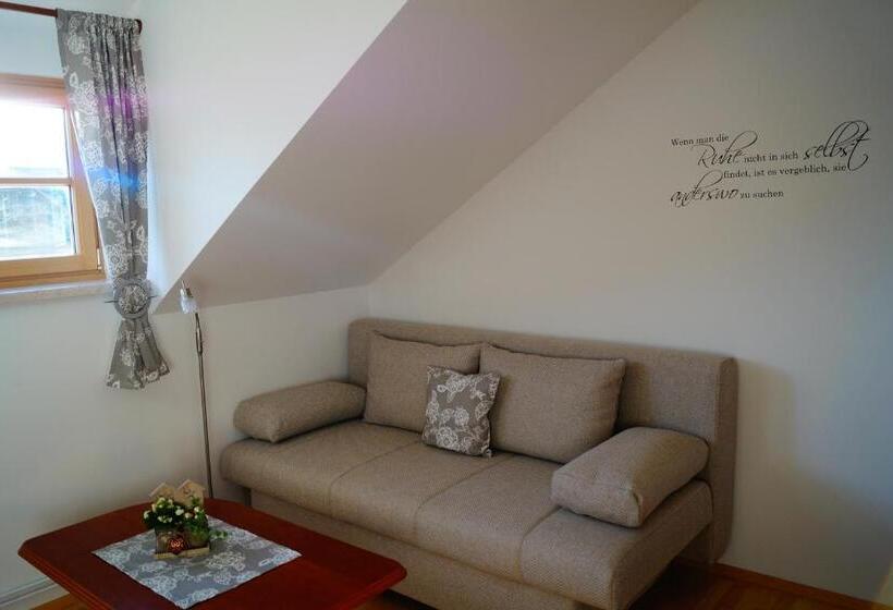 هتل Haus Pürcher