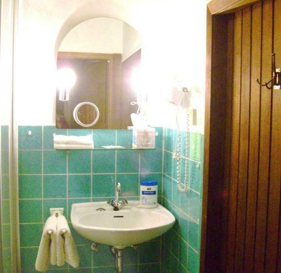 فندق Restaurant Burg Ramstein