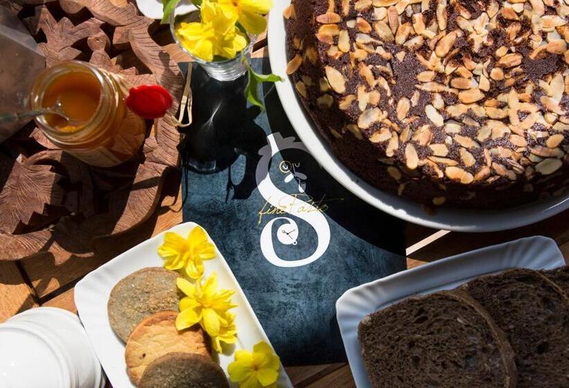 هتل Signor Cesare Agrobistrot B&b