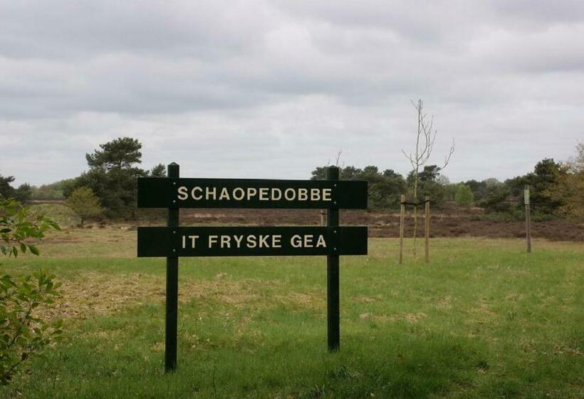 ホテル Vakantiehuis De Binnenplaets