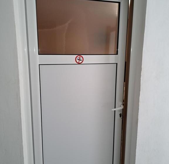 بنسيون къща за гости чекичев