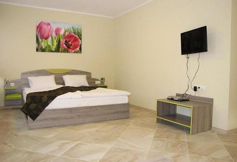 بنسيون къща за гости пролет