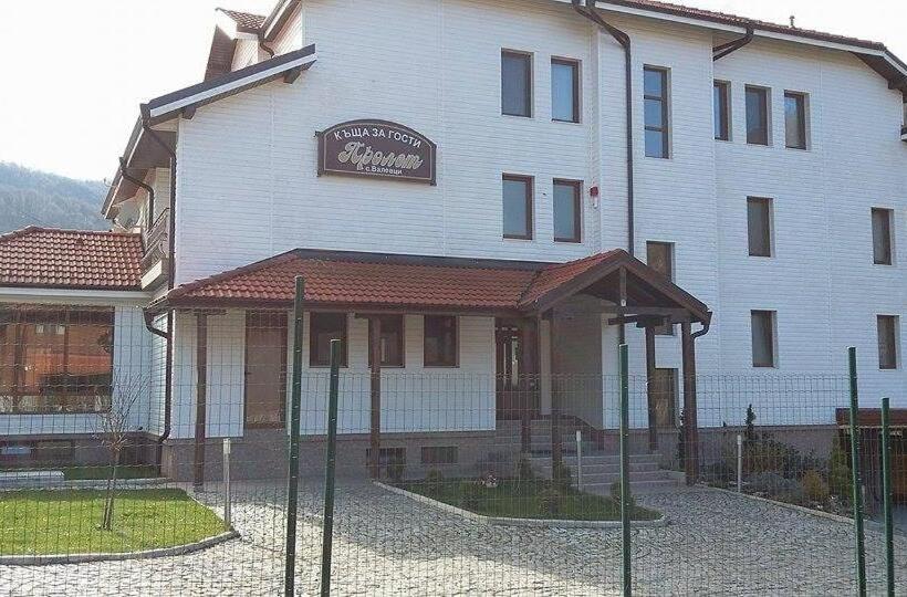 بنسيون къща за гости пролет