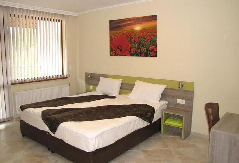 بنسيون къща за гости пролет