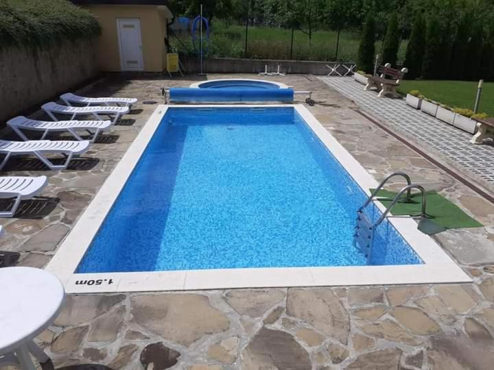 بنسيون къща за гости пролет