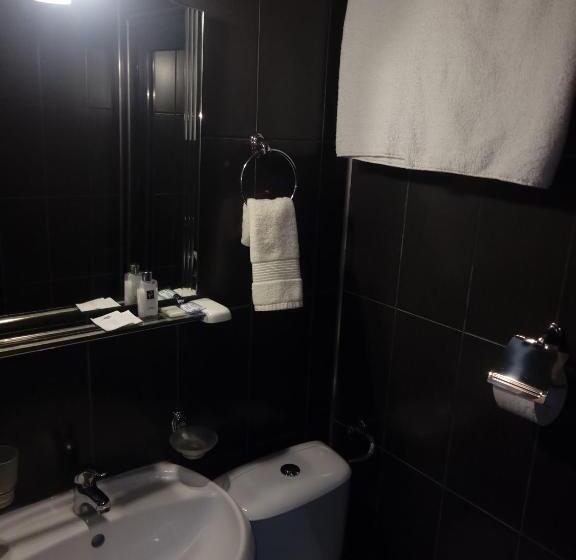 膳宿费 самостоятелни студия