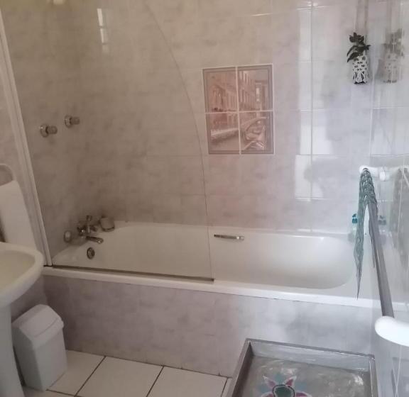 膳宿费 36 Mount Road Guesthouse And Self Catering