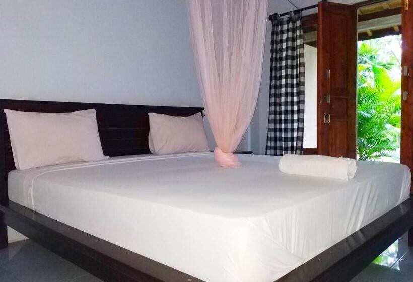 פנסיון Angga Guest House