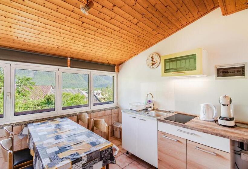 پانسیون Apartment & Rooms Bruna Vučič