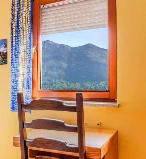 پانسیون Apartment & Rooms Bruna Vučič