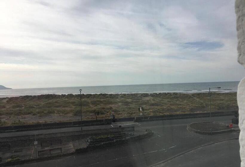 פנסיון Bluebells Guest House