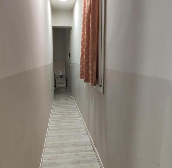 Pension (Hôtel basse catégorie) Casa Angelica