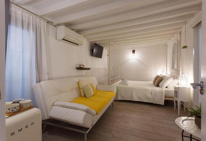 پانسیون Casa Catalina